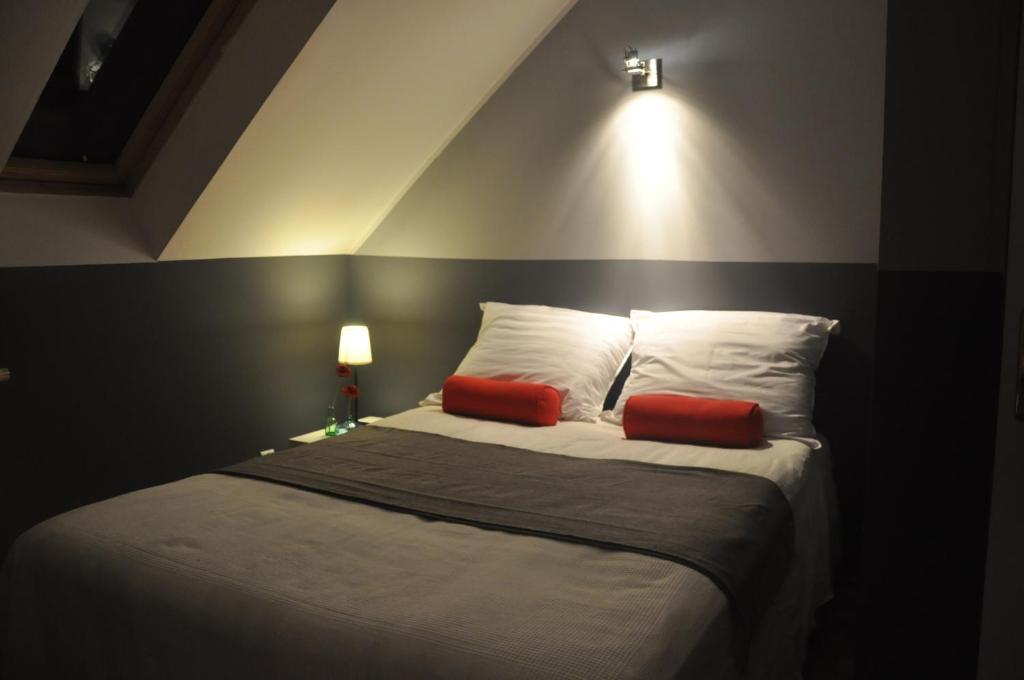 Anton House Hotel Warsaw Room photo